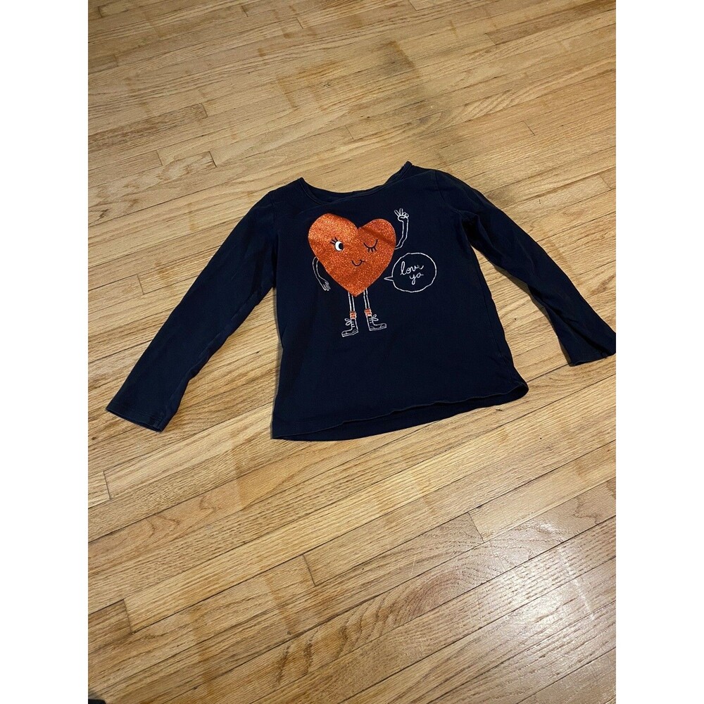 EUC Carter’s Girl Size 7 Long Sleeved T-shirt Valentine’s Day Love Ya!